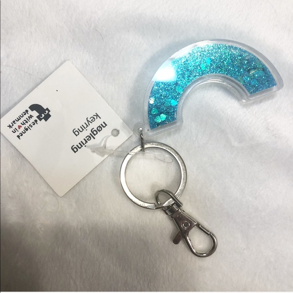 Rainbow Arch Blue Stars & Glitter Keychain - Picture 5 of 5